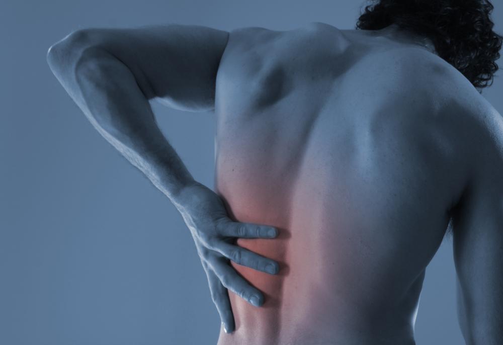 Man with Lower back pain in Dallas
